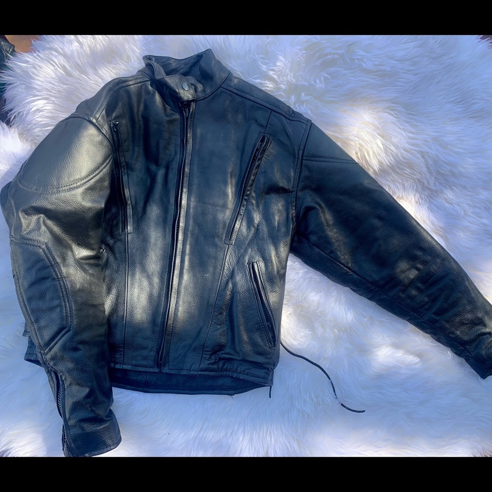 USA Leather genuine leather jacket sz small with inner  lining motorcycle heavy